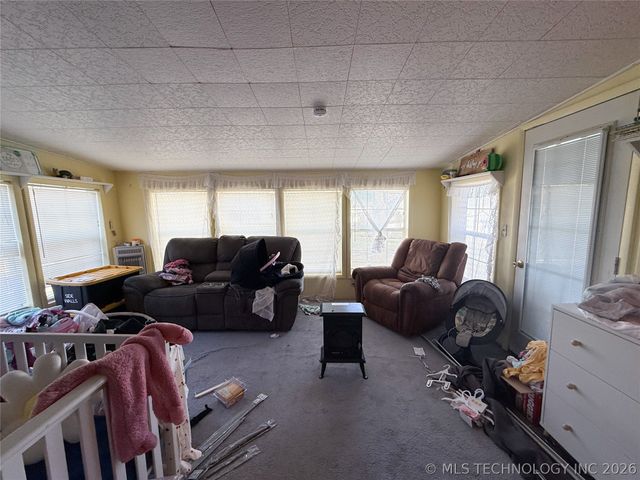 301 W Main Street, Beggs, OK 74421