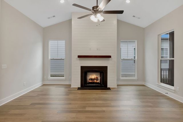 5738 Lennis Lane, Murfreesboro, TN 37129