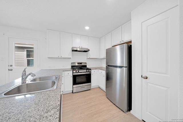 242 Ambush, San Antonio, TX 78220