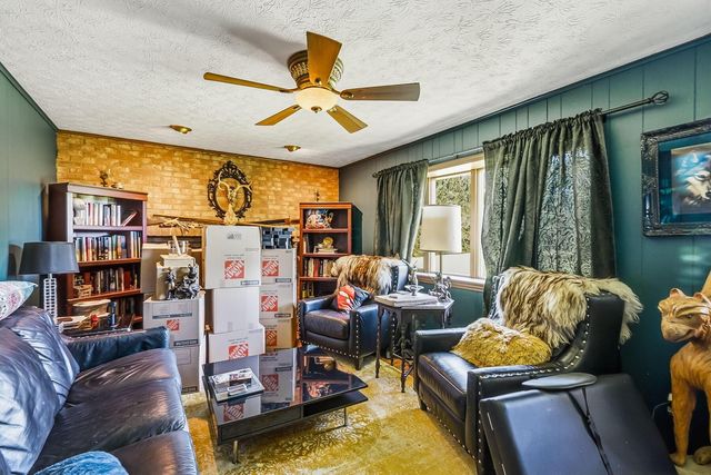 6890 Refugee Road, Pickerington, OH 43147