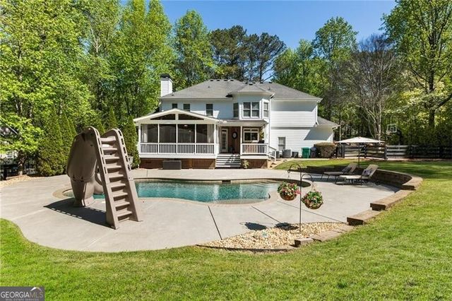 2135 Country Ridge Road, Milton, GA 30004