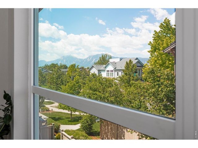 4190 Longview Ln, Boulder, CO 80301