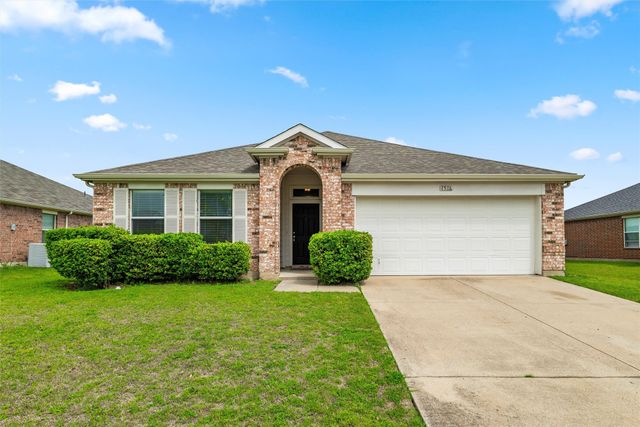 1516 Shady Shores Drive, Glenn Heights, TX 75154