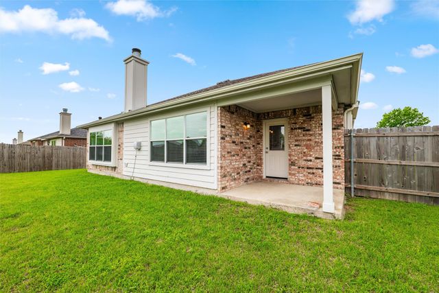 1516 Shady Shores Drive, Glenn Heights, TX 75154