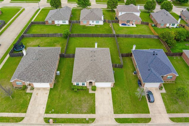 1516 Shady Shores Drive, Glenn Heights, TX 75154