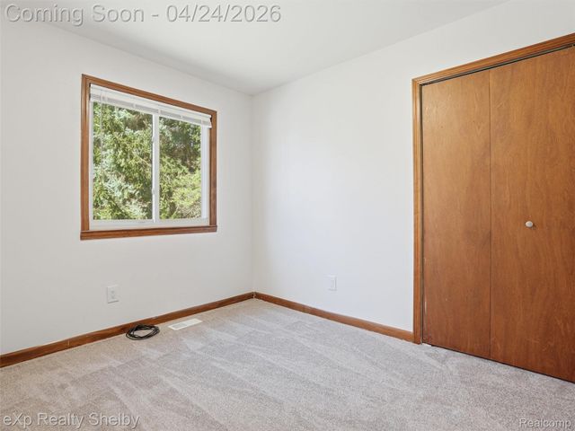 49301 Schoenherr Road, Shelby Charter Township, MI 48315