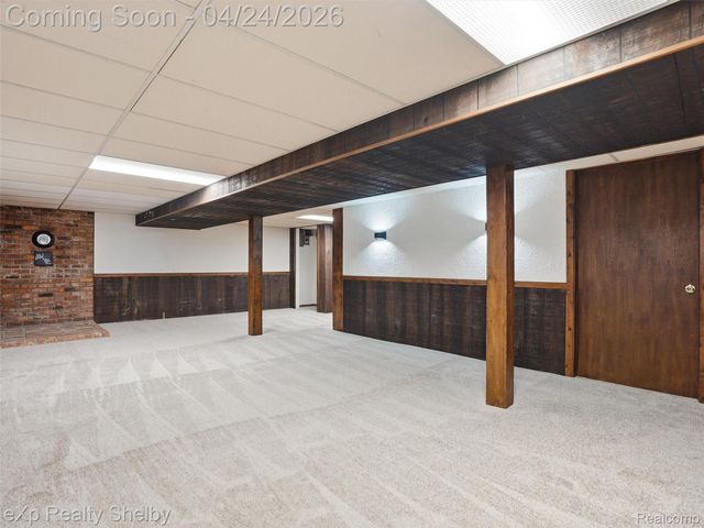 49301 Schoenherr Road, Shelby Charter Township, MI 48315