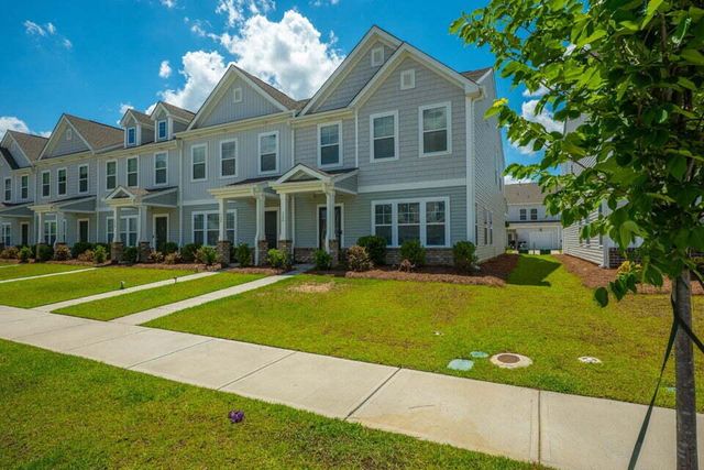 326 Surfbird 388, Summerville, SC 29486