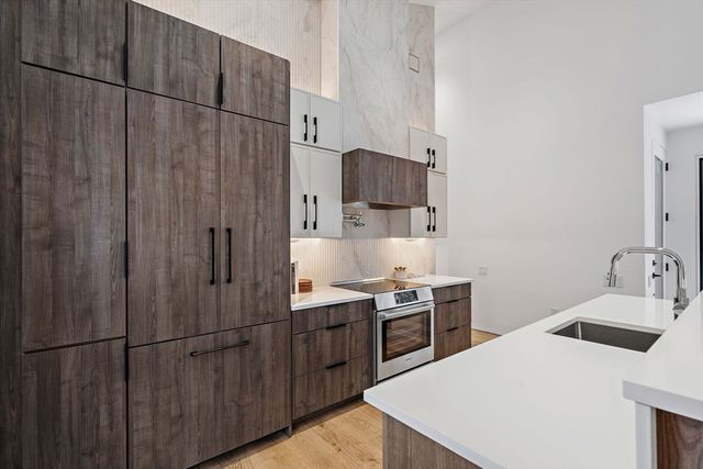 56 Seymour Street, Concord, MA 01742