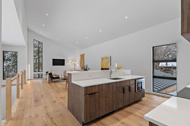 56 Seymour Street, Concord, MA 01742