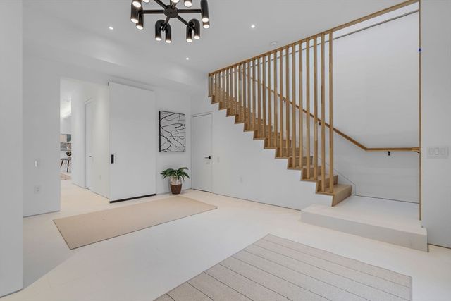 56 Seymour Street, Concord, MA 01742