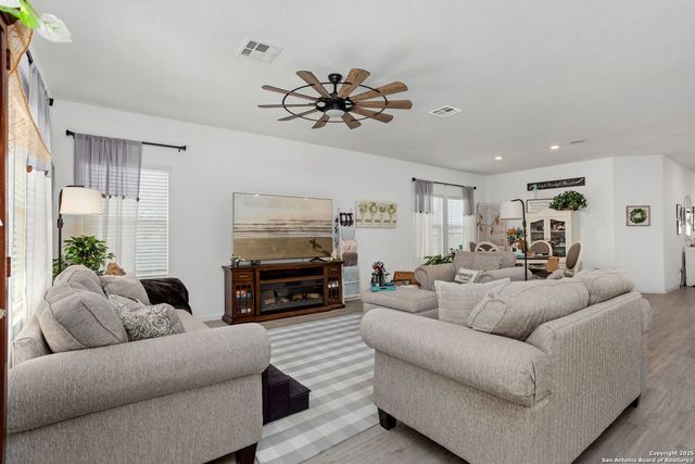 9908 Pears Mill, San Antonio, TX 78254