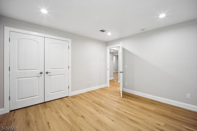 5 Briar Cliff Rd, Livingston Twp., NJ 07039
