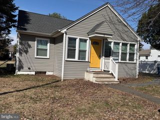 1 W POST RD, Morrisville, PA 19067