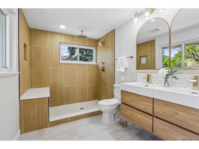 6555 Teller St, Arvada, CO 80003