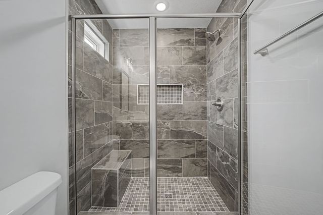 199 Donegal Dr, Clarksville, TN 37042