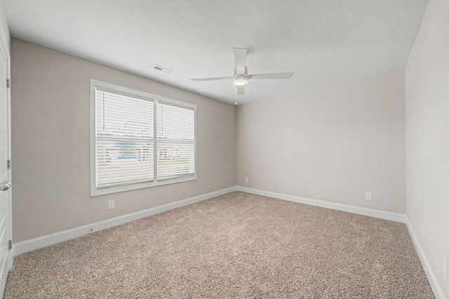 199 Donegal Dr, Clarksville, TN 37042