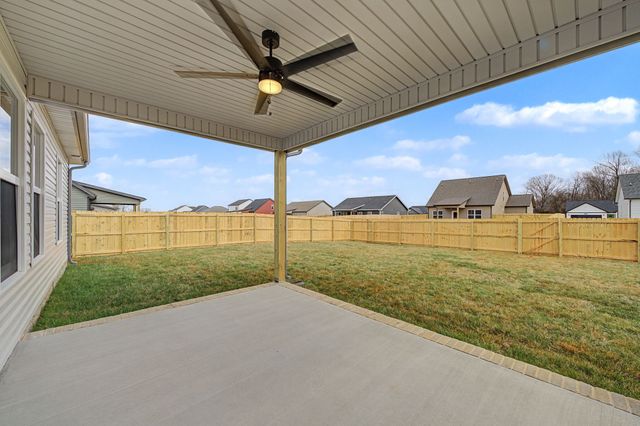 199 Donegal Dr, Clarksville, TN 37042