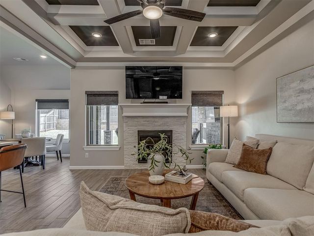 2832 Clover Field Drive, Edmond, OK 73034