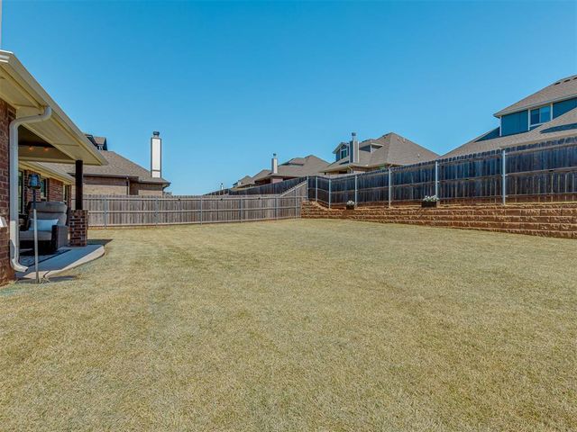 2832 Clover Field Drive, Edmond, OK 73034
