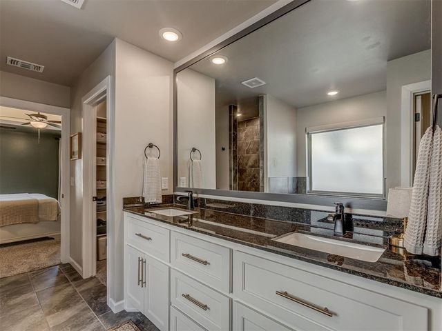 2832 Clover Field Drive, Edmond, OK 73034