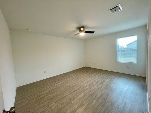 5836 Antonio, Seguin, TX 78155