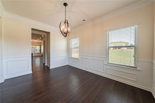 10 Edgewater Court, Covington, GA 30016