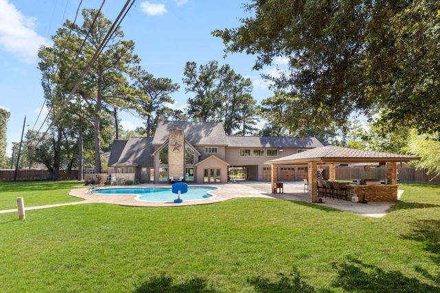 8202 Forest Ridge Road, Spring, TX 77379