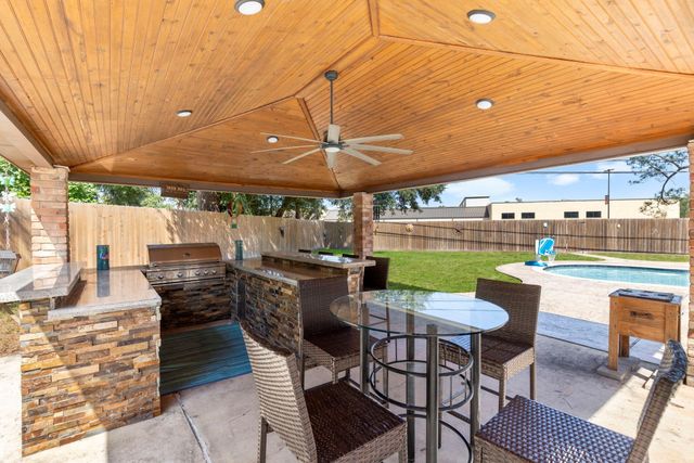 8202 Forest Ridge Road, Spring, TX 77379