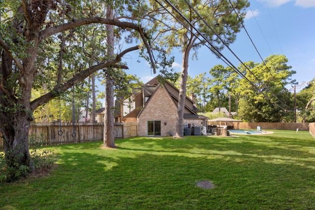 8202 Forest Ridge Road, Spring, TX 77379