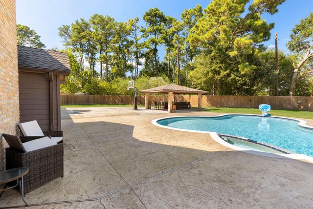 8202 Forest Ridge Road, Spring, TX 77379