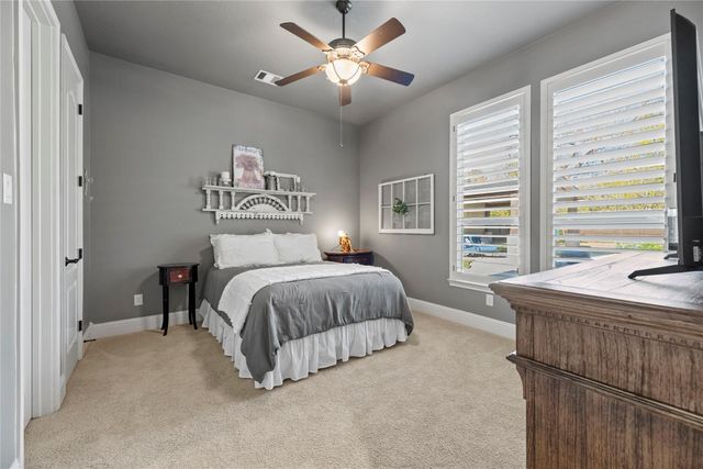 38 Adrianna Path Drive, Missouri City, TX 77459