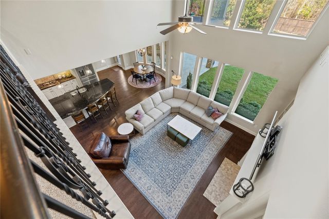 38 Adrianna Path Drive, Missouri City, TX 77459