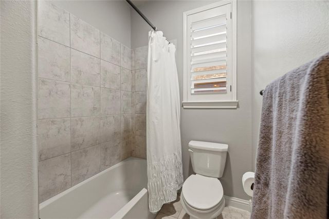 38 Adrianna Path Drive, Missouri City, TX 77459