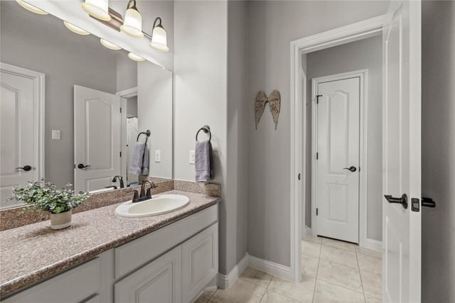 38 Adrianna Path Drive, Missouri City, TX 77459