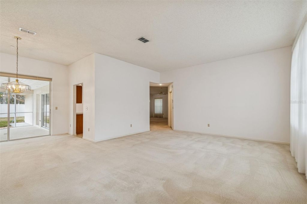 Image 12 of property listing at 9309 ROCKROSE DRIVE, Tampa, FL 33647