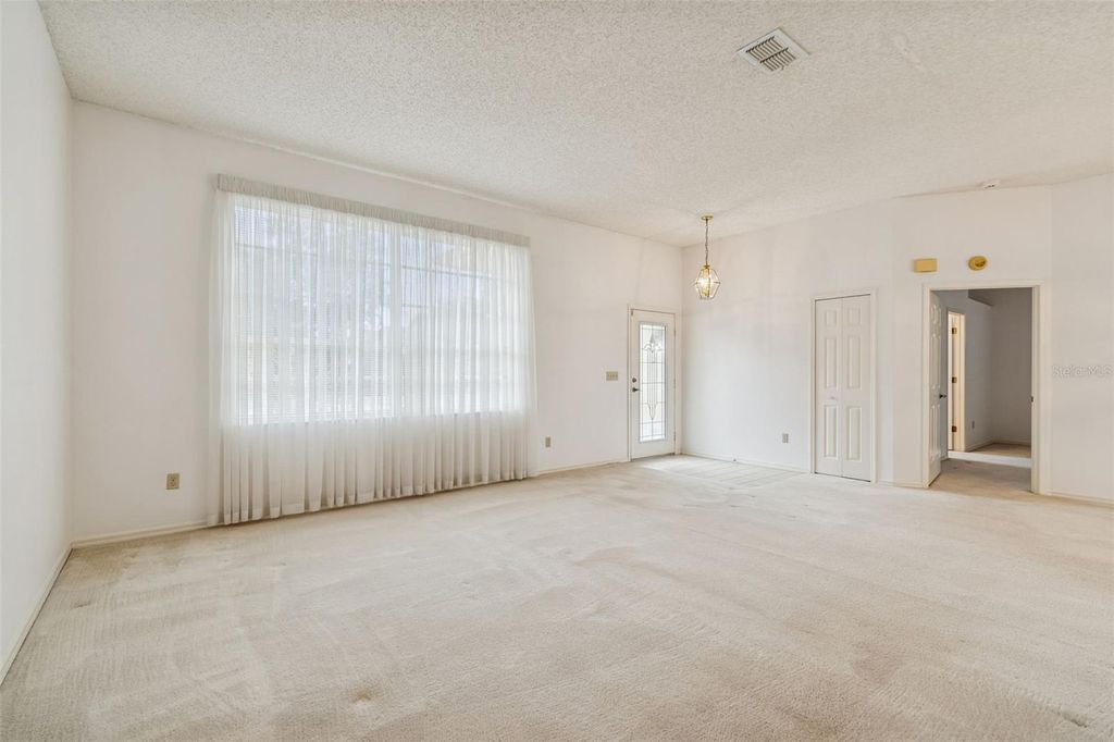 Image 13 of property listing at 9309 ROCKROSE DRIVE, Tampa, FL 33647