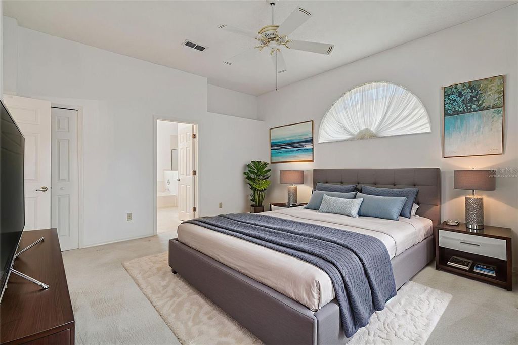 Image 17 of property listing at 9309 ROCKROSE DRIVE, Tampa, FL 33647