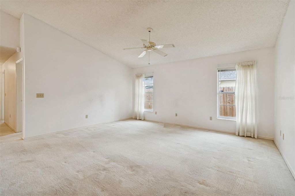 Image 28 of property listing at 9309 ROCKROSE DRIVE, Tampa, FL 33647