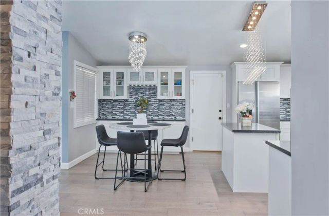 20865 Martha, Woodland Hills, CA 91367