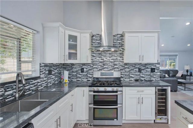 20865 Martha, Woodland Hills, CA 91367