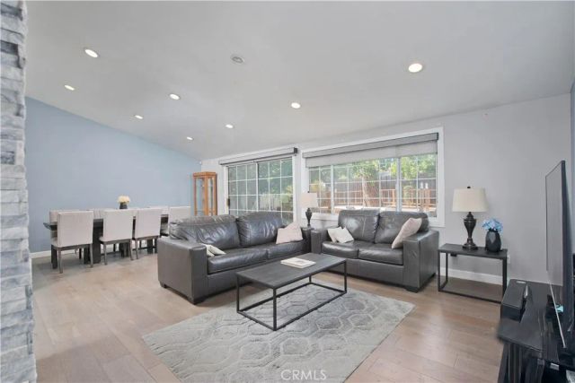 20865 Martha, Woodland Hills, CA 91367