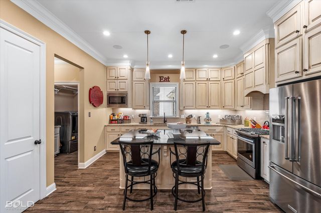 5118 Tensas Drive, Bossier City, LA 71111