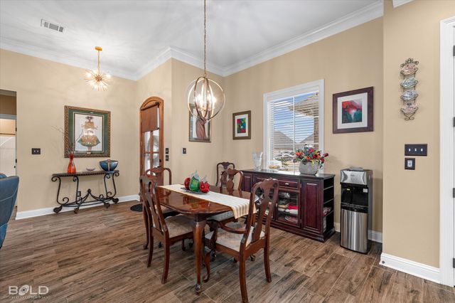 5118 Tensas Drive, Bossier City, LA 71111