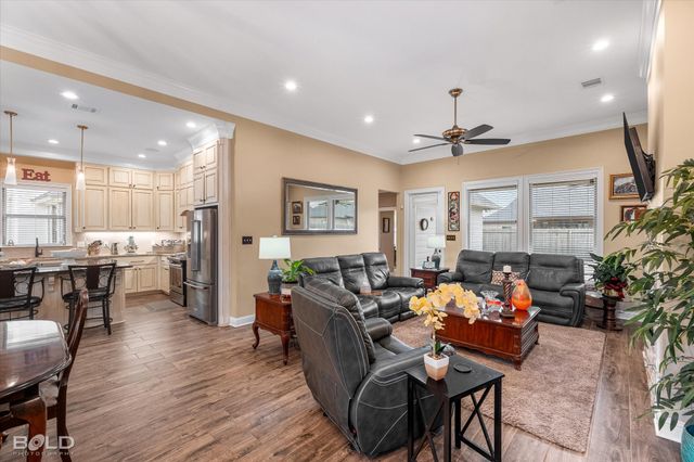 5118 Tensas Drive, Bossier City, LA 71111