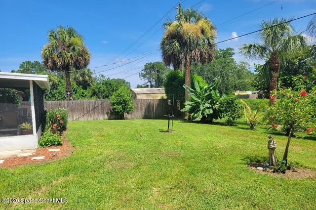 1060 Siboney Street NW, Palm Bay, FL 32907