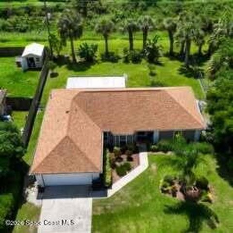 1060 Siboney Street NW, Palm Bay, FL 32907