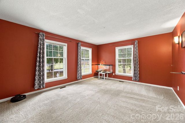 709 Woodside Drive, Kings Mountain, NC 28086