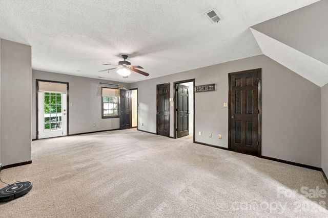 709 Woodside Drive, Kings Mountain, NC 28086