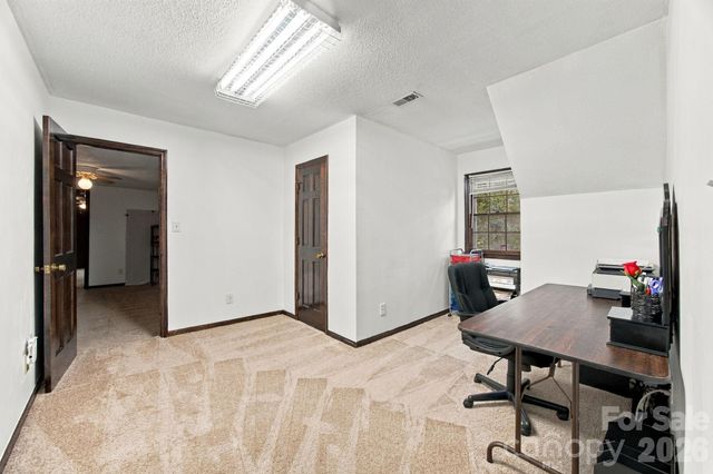 709 Woodside Drive, Kings Mountain, NC 28086